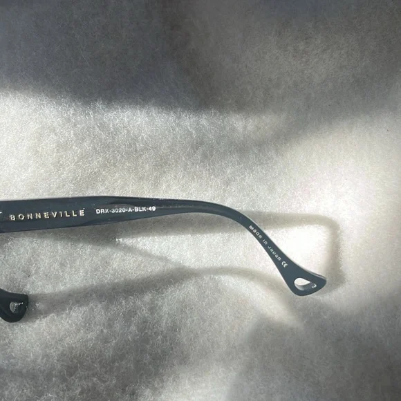 Dita frames - Picture 5 of 8